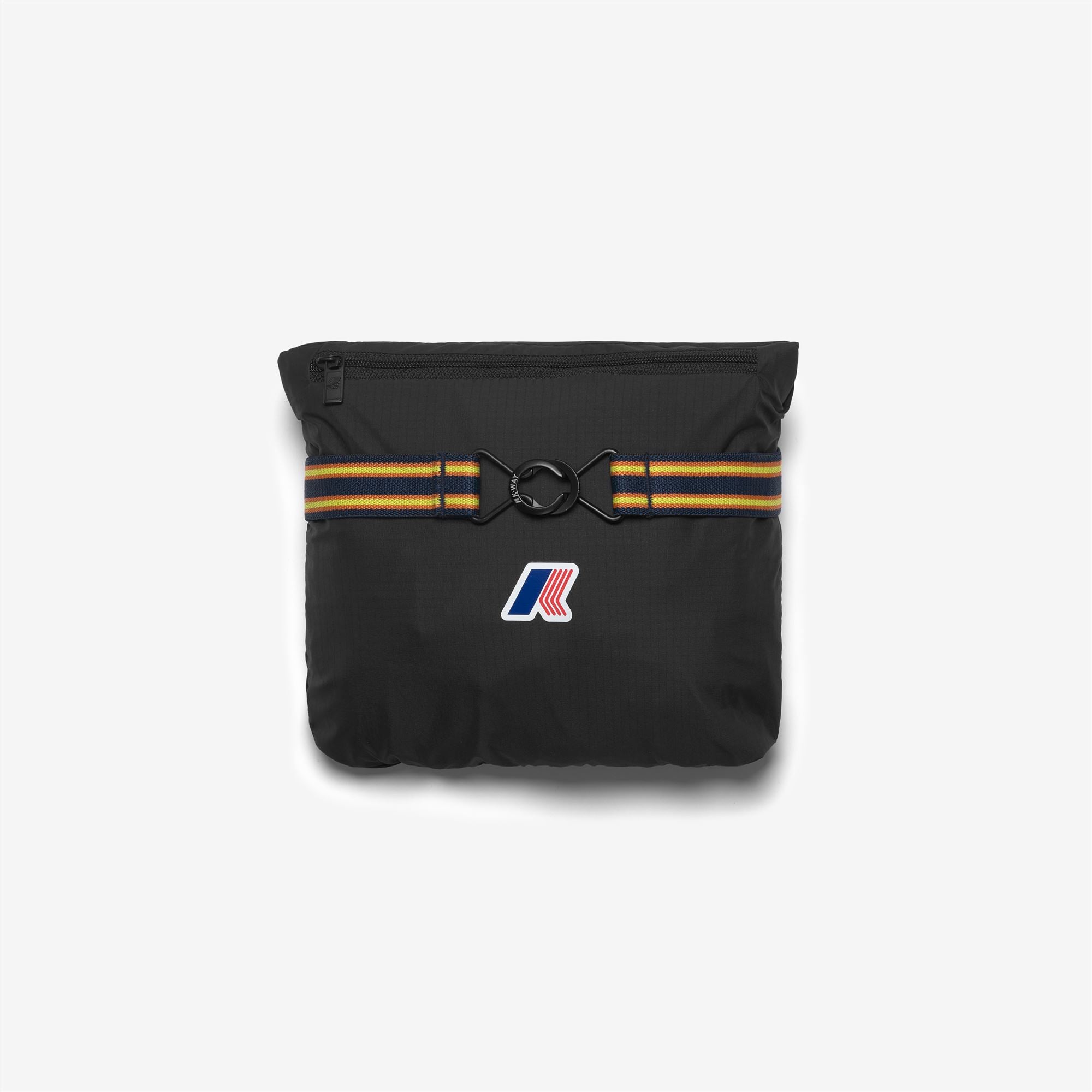 Jackets_UNISEX_CLEONTE TRAVEL_Mid_Black Pure - Commercial 2