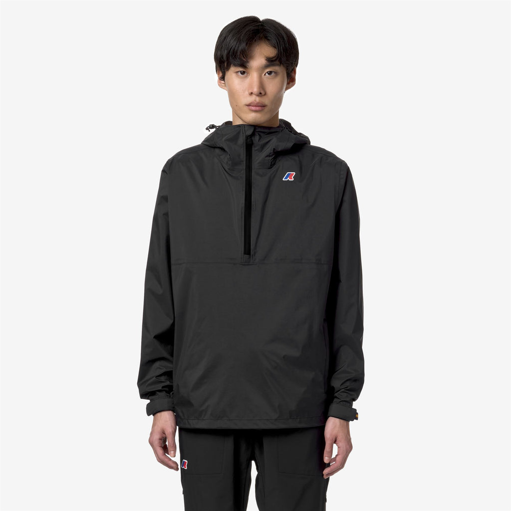 Jackets_UNISEX_CLEONTE TRAVEL_Mid_Black Pure - Commercial 4