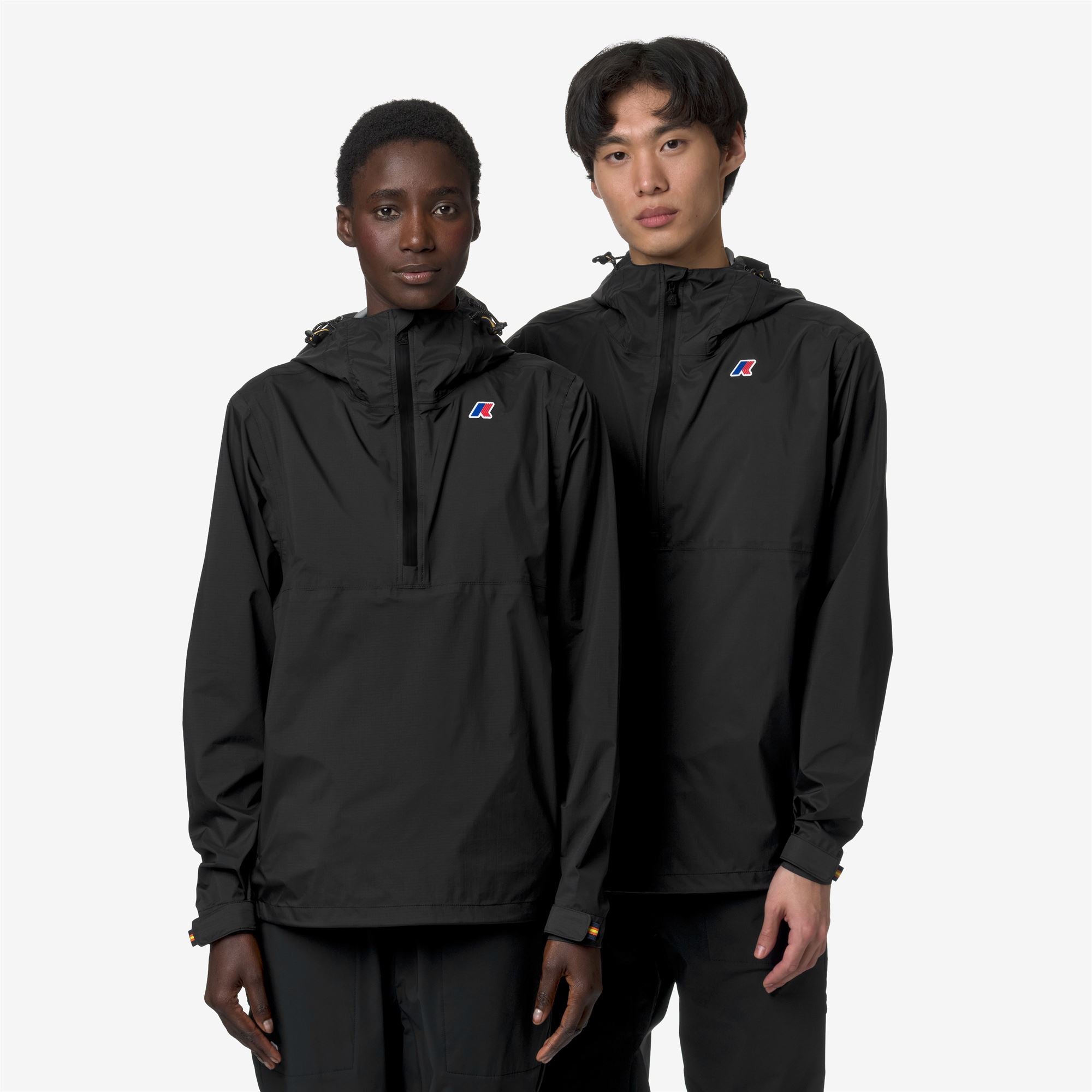 Jackets_UNISEX_CLEONTE TRAVEL_Mid_Black Pure - Commercial 7