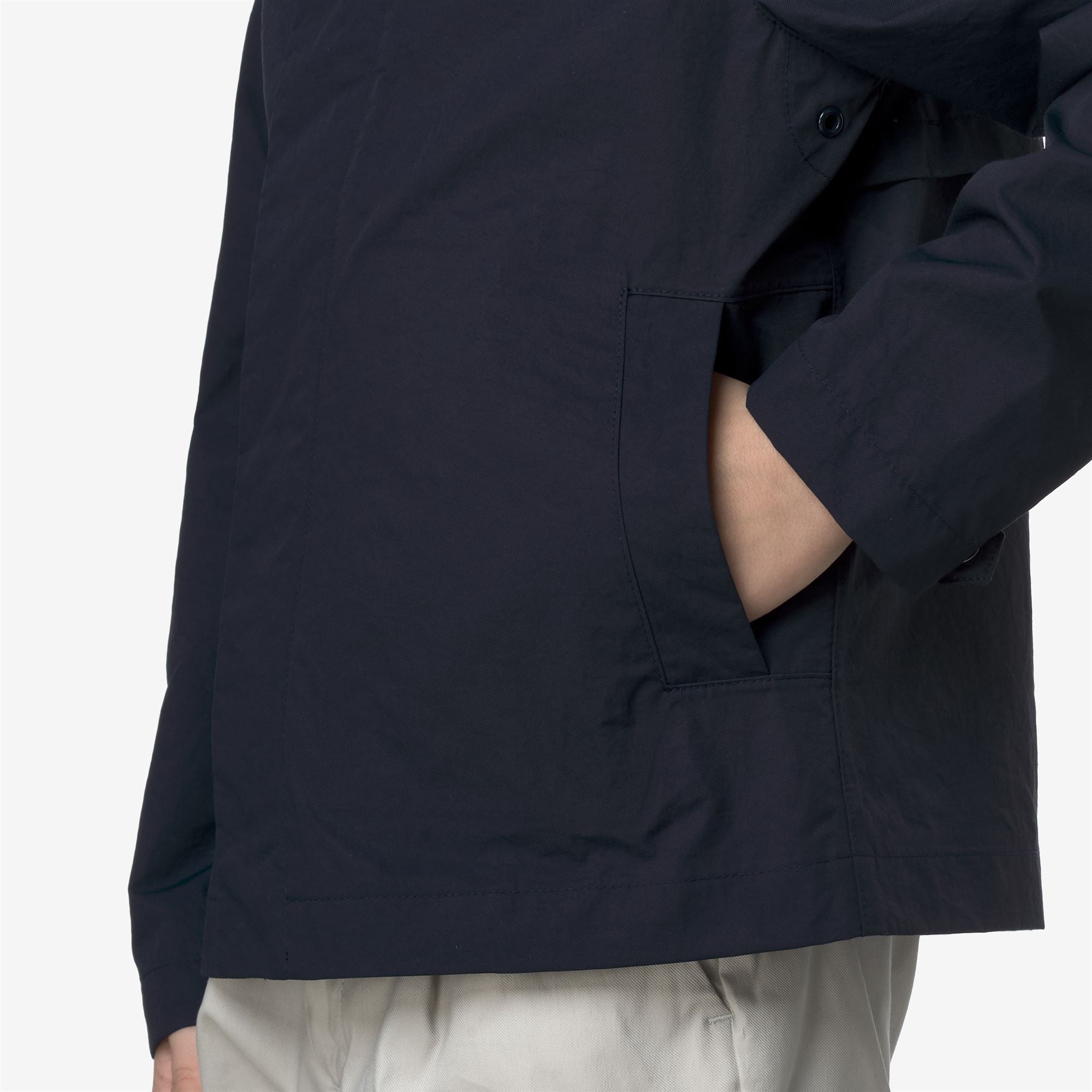 Jackets_BOY_P. BROEN COTTON NYLON_Mid_Blue Depth - Commercial 7