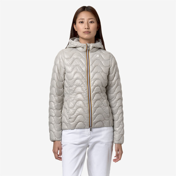 Jackets Woman LILY QUILTED WARM Short BEIGE LT Dressed Back (jpg Rgb)		