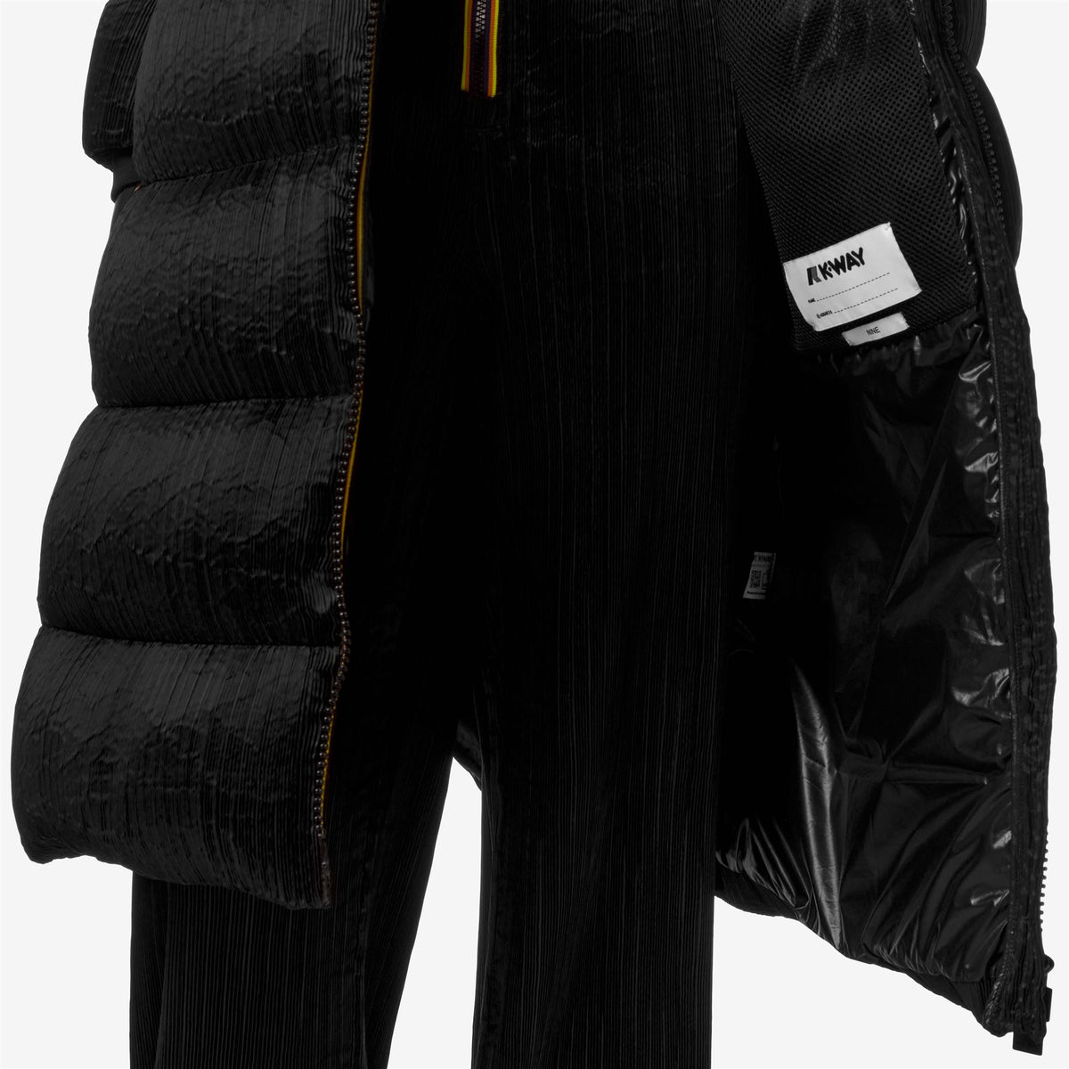 Jackets_Woman_ORLEN PLISSE THERMO HEAVY_Long_Black Pirate - Commercial 7