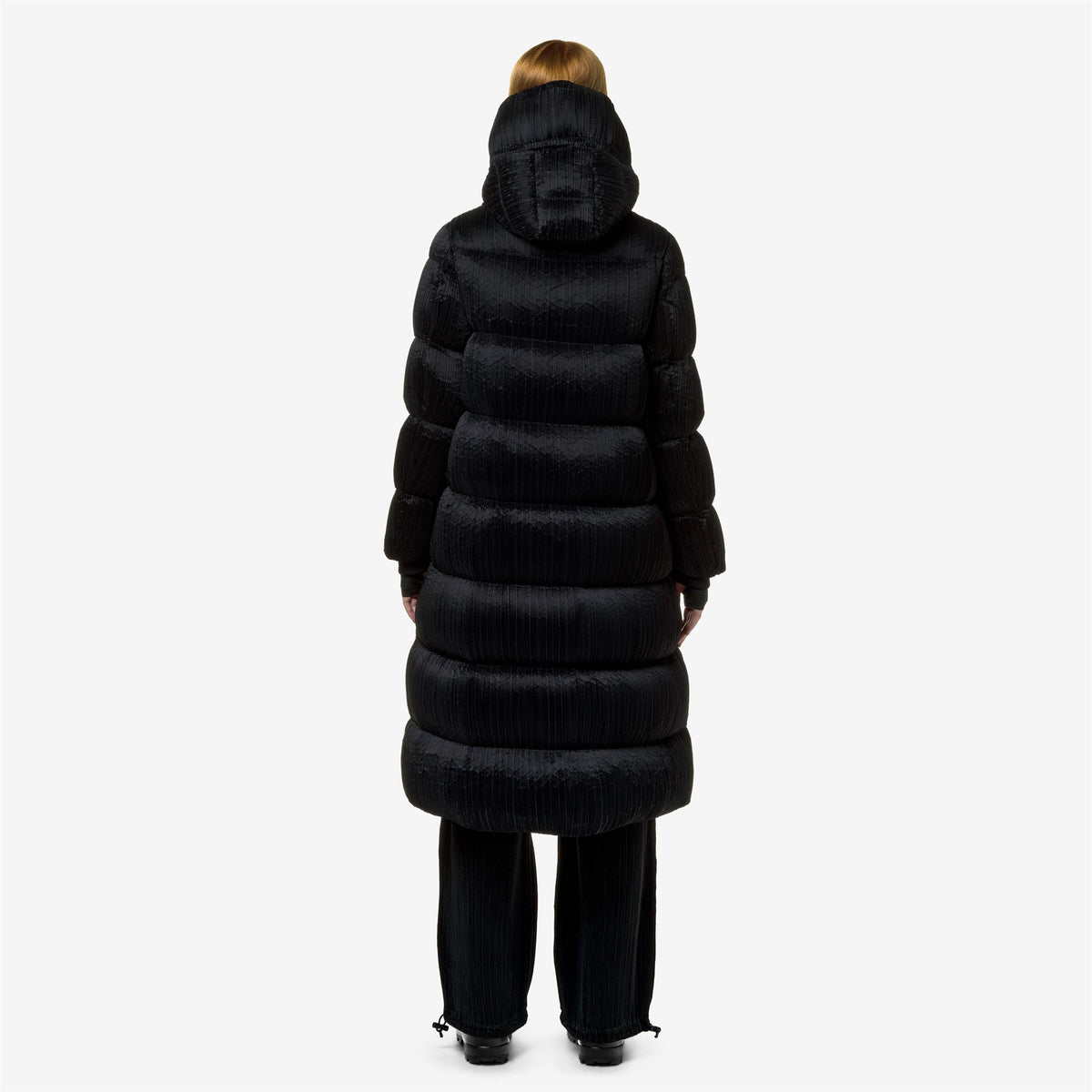 Jackets_Woman_ORLEN PLISSE THERMO HEAVY_Long_Black Pirate - Commercial 6