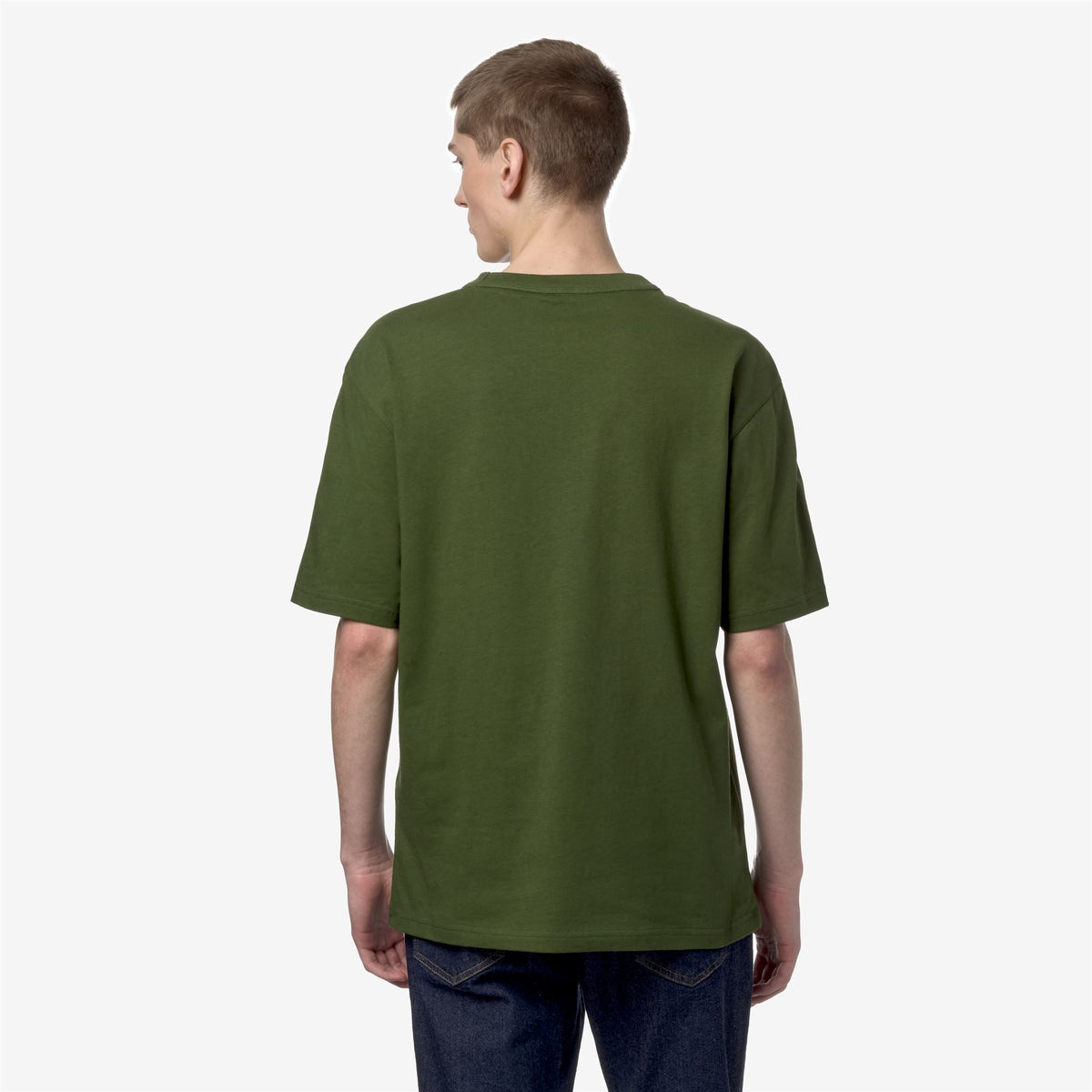 T-Shirts & Top_Man_FANTOME PRINT - POCKET_T-Shirt_Green Cypress - Yellow Mimosa - Blue Fiord - Commercial 6