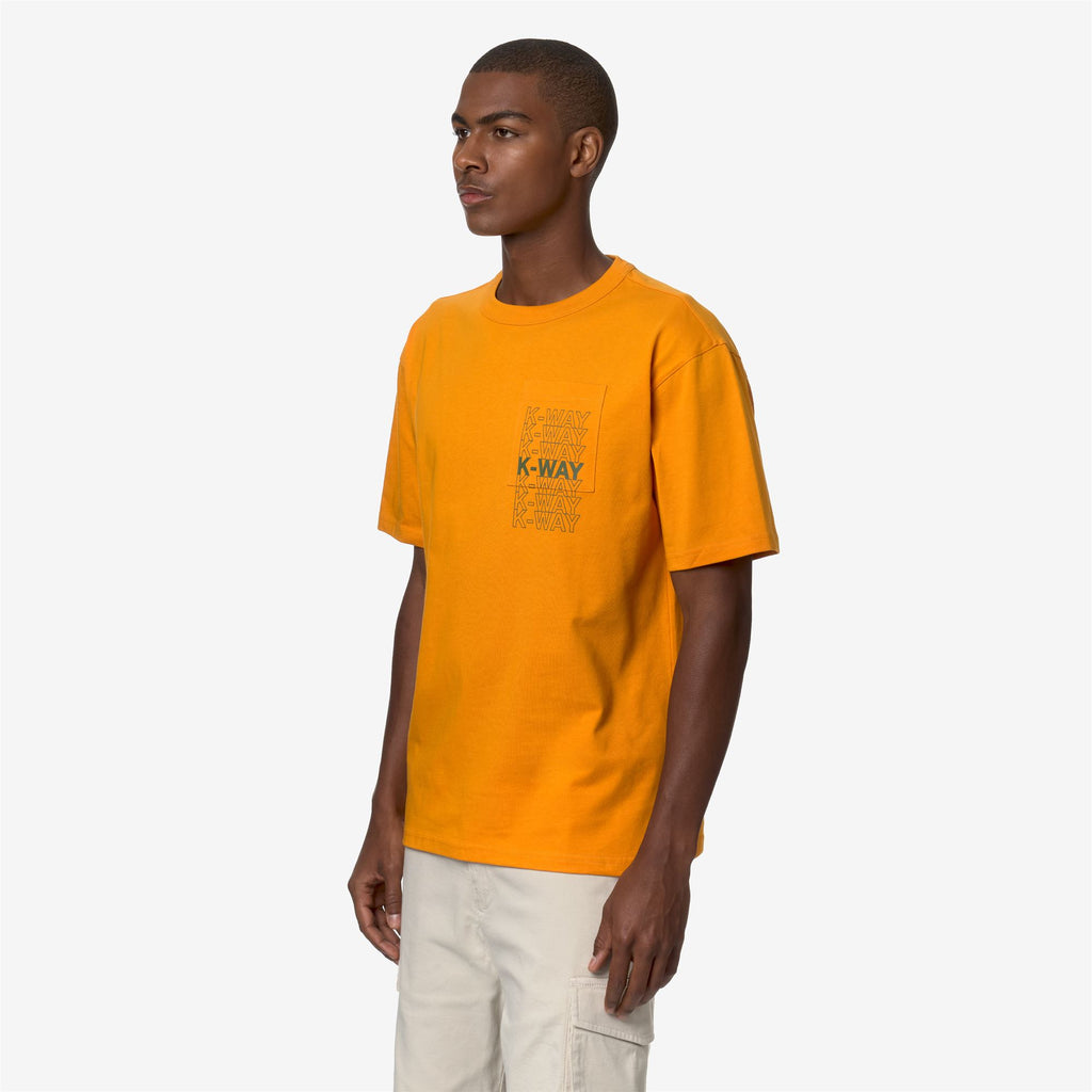 T-Shirts & Top_Man_FANTOME K-WAY LETTERING_T-Shirt_Orange Md - Green Cypress - Commercial 5