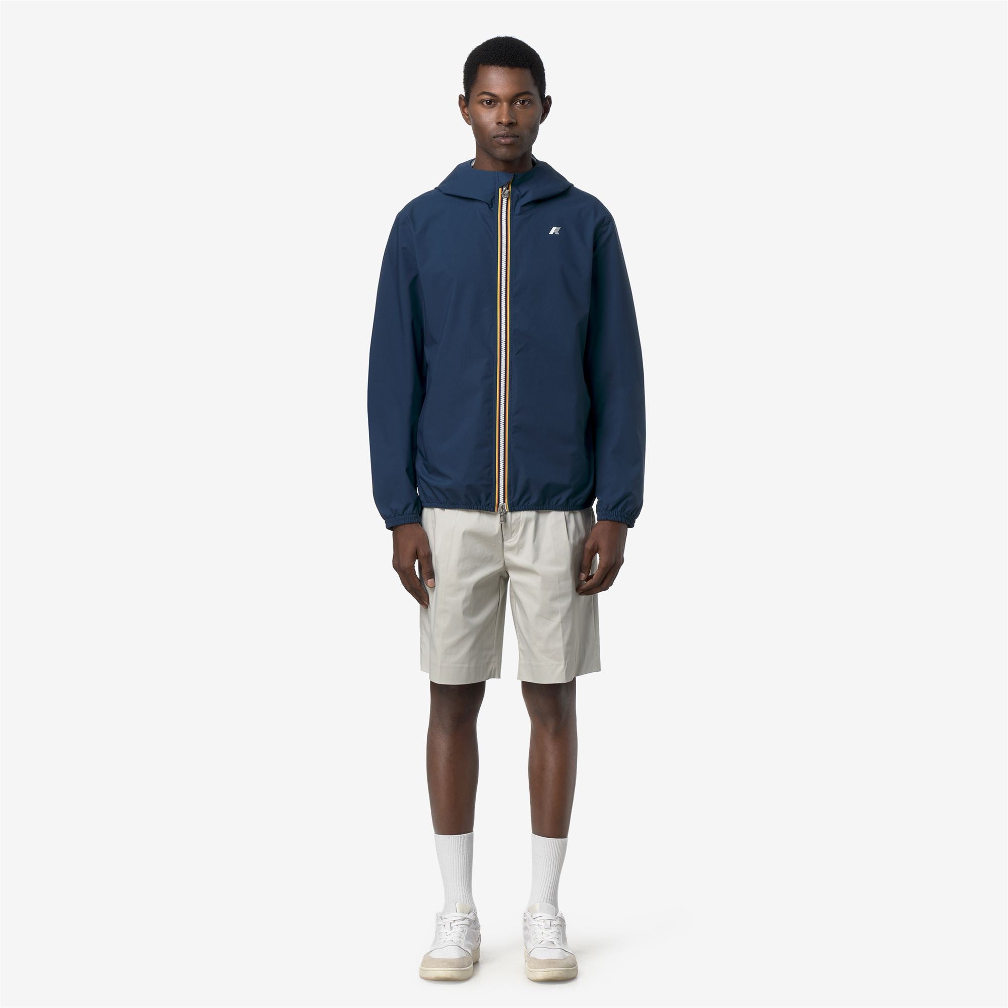 Jackets_Man_JACK STRETCH DOT_Short_Blue Insignia - Commercial 4