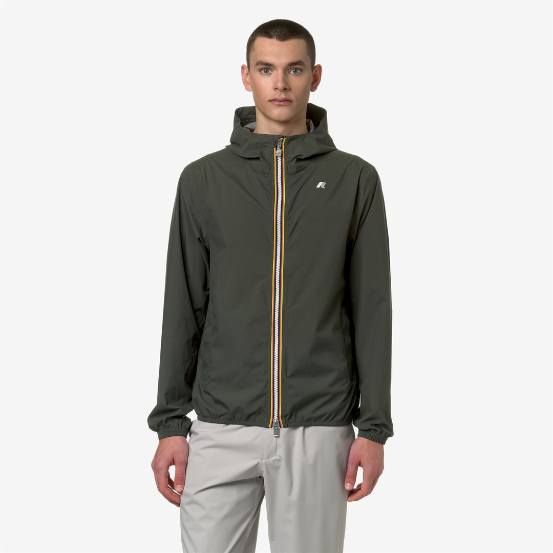 Giacca Impermeabile Slim Fit Uomo Verde Scuro per Mete Variabili 01