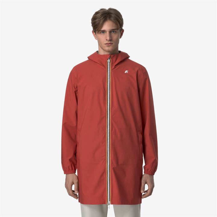 Chaqueta impermeable marrón roja para hombre de 3/4 con tela elástica 3