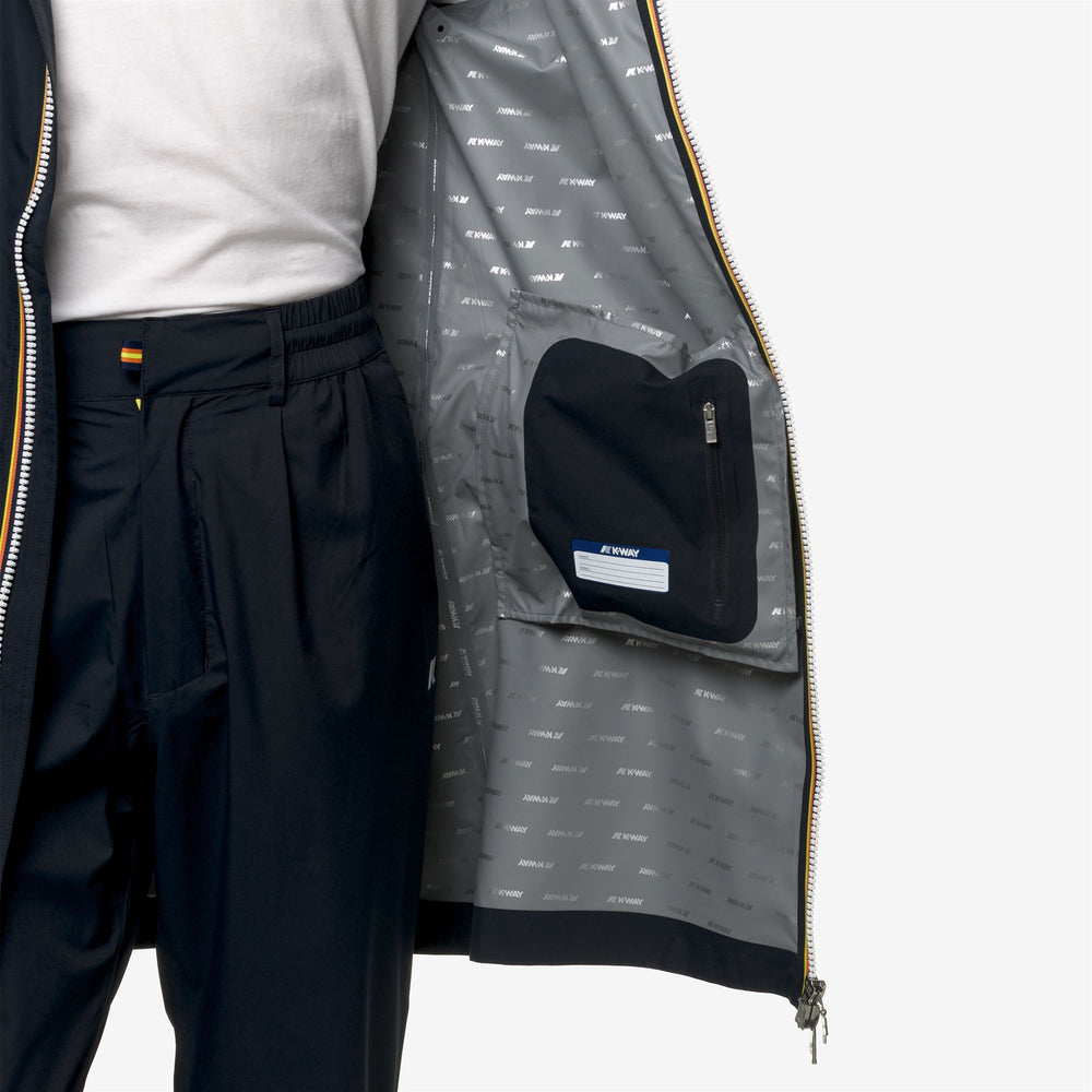 Chaqueta impermeable azul para hombre de 3/4 con tela elástica 02