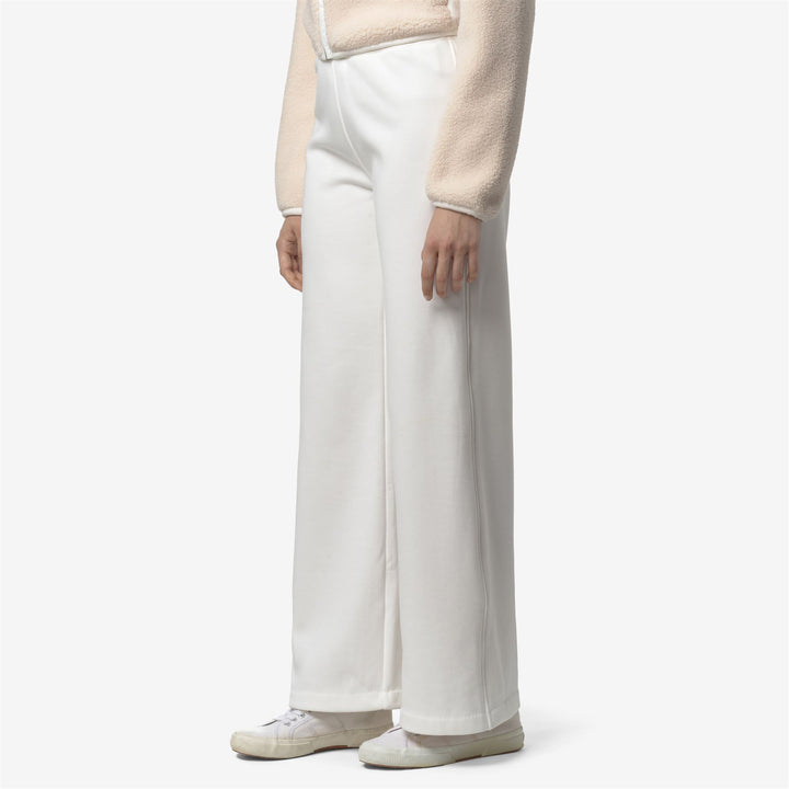 Pantaloni della tuta palazzo bianchi da donna dalla vestibilità rilassata per le attività ricreative 4