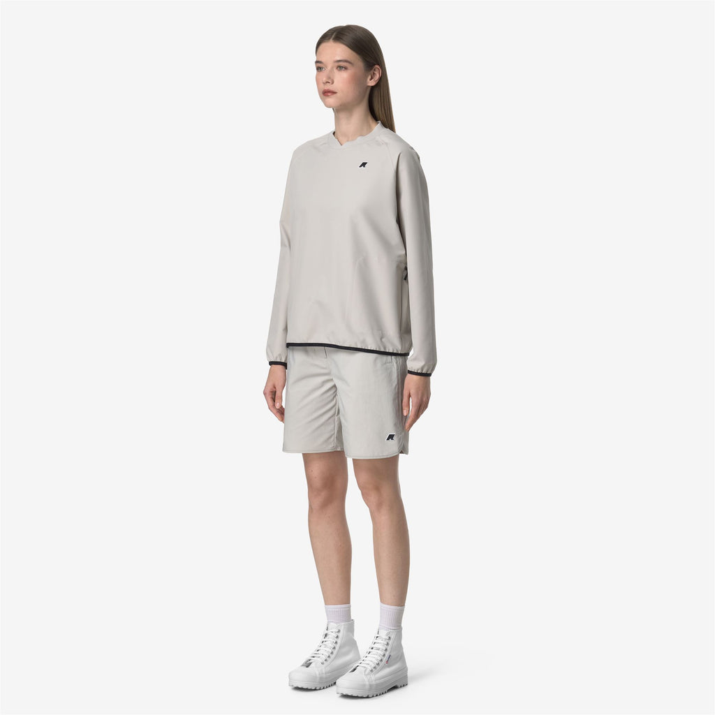 Shorts_WOMAN_HIKY_Sport Shorts_BEIGE LT - Commercial 5