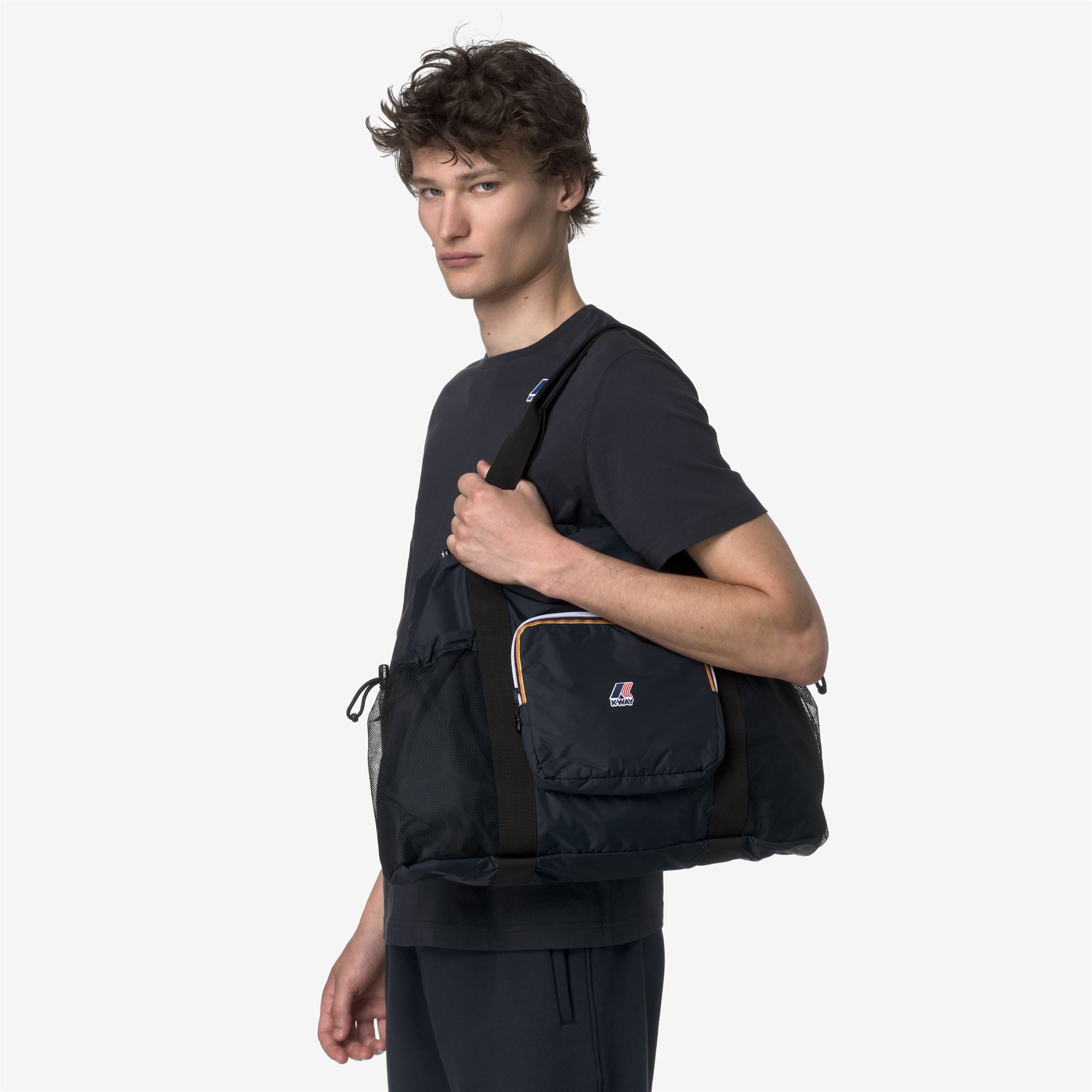 Bags_UNISEX_LE VRAI 4.0 JEANETTE_Tote Bag_Blue Depth - Commercial 5