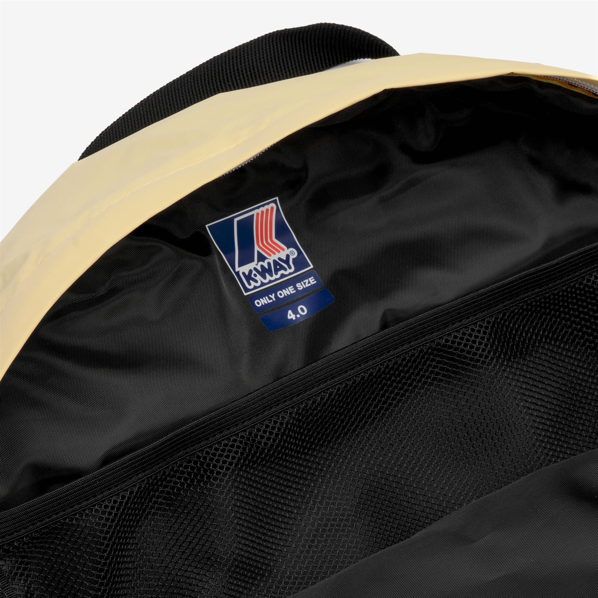 Bags_UNISEX_LE VRAI 4.0 MICHEL_Backpack_Beige Parsnip - Commercial 3