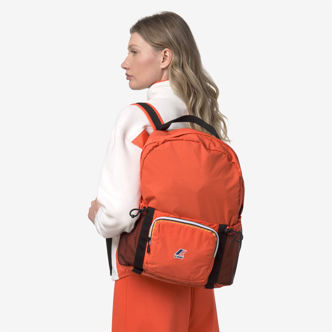 Zaino unisex arancione impermeabile ripiegabile con tasche multiple main