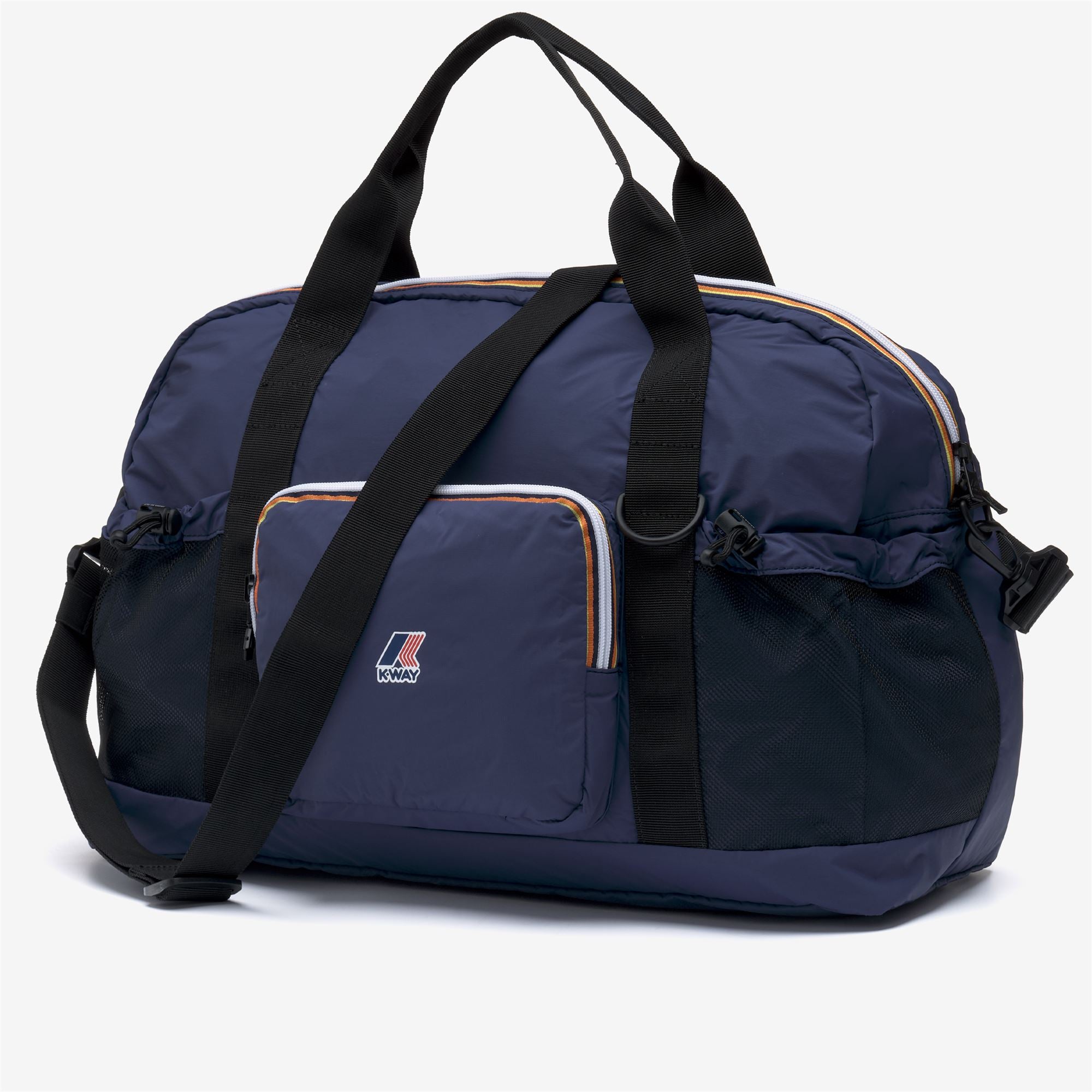 Bags_UNISEX_LE VRAI 4.0 MARCEL_Duffle_Blue Deep Cobalt - Commercial 2