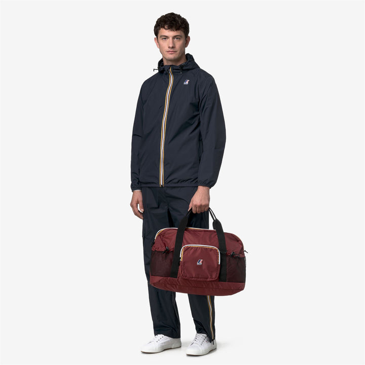 Borsa da viaggio unisex rossa impermeabile e ripiegabile con tasche 6