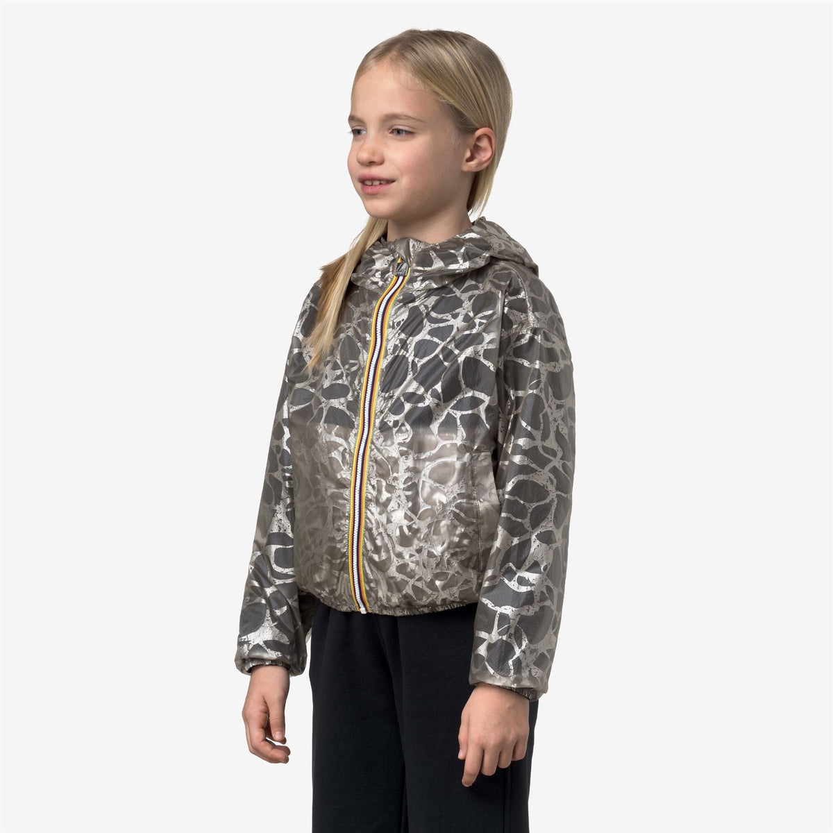 Jackets_Girl_P. LAURETTE SUPER LIGHT LAMI DOUBLE_Short_Beige Lt Laminated - Blue Depth - Commercial 5