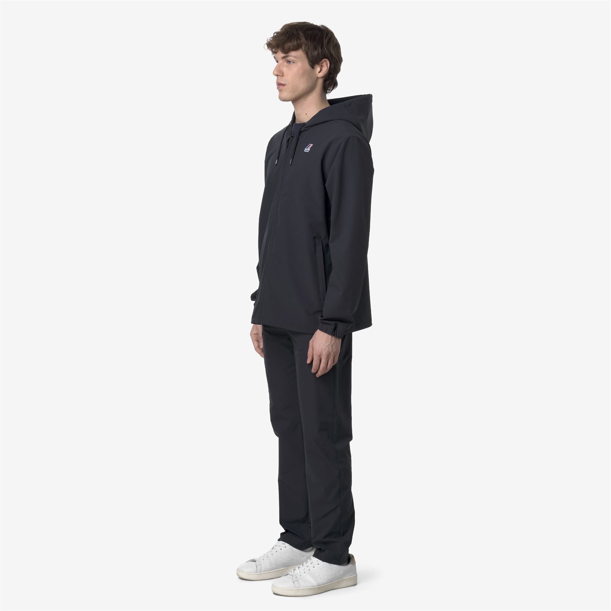 Pants_UNISEX_LE VRAI VIKTOR_Sport Trousers_Blue Depth - Commercial 5