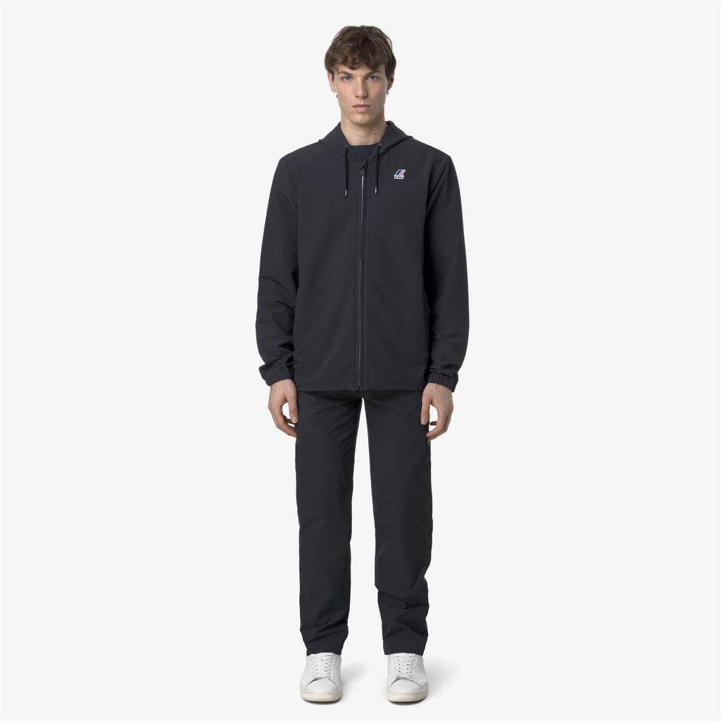 Pants_UNISEX_LE VRAI VIKTOR_Sport Trousers_Blue Depth - Commercial 4