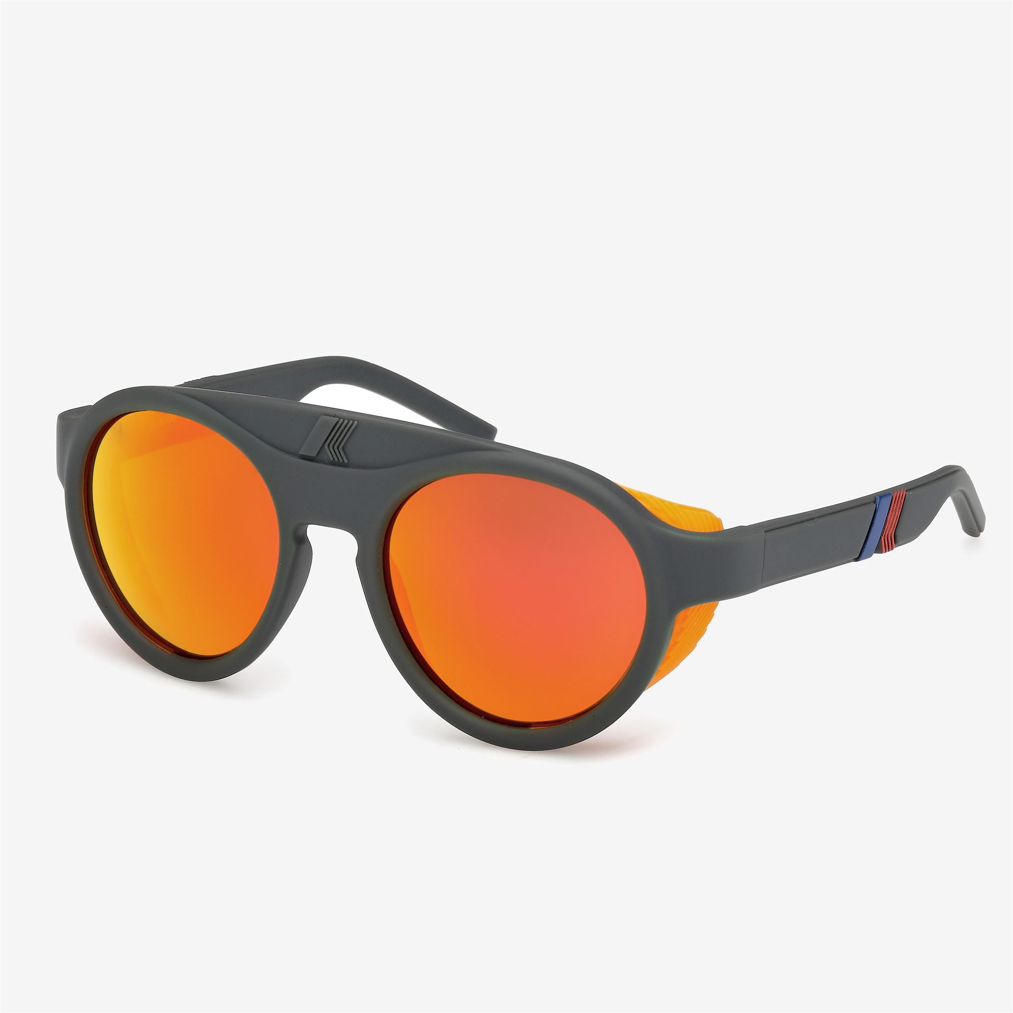 Glasses_UNISEX_KW0015_Sunglasses_97L OM3 - Commercial 2