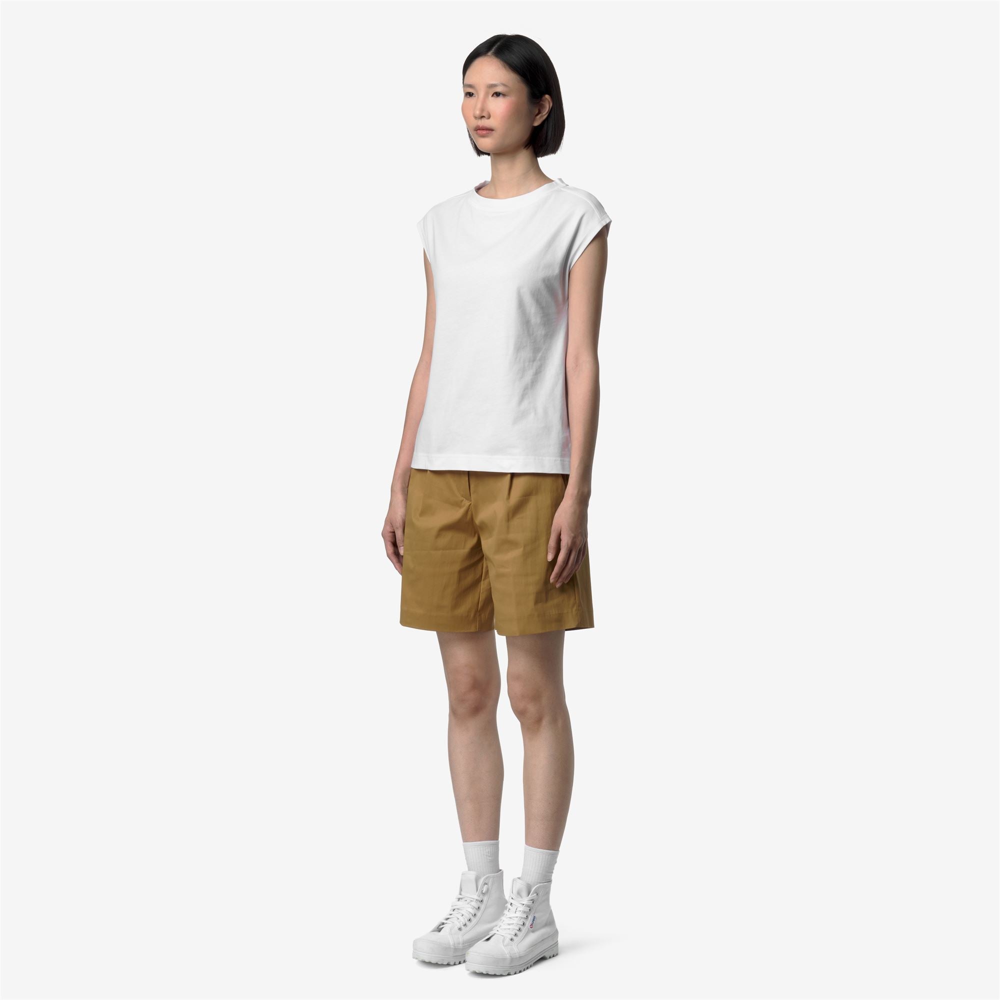 T-Shirts & Top_Woman_ISOBELLE JERSEY_T-Shirt_White - White - Commercial 5