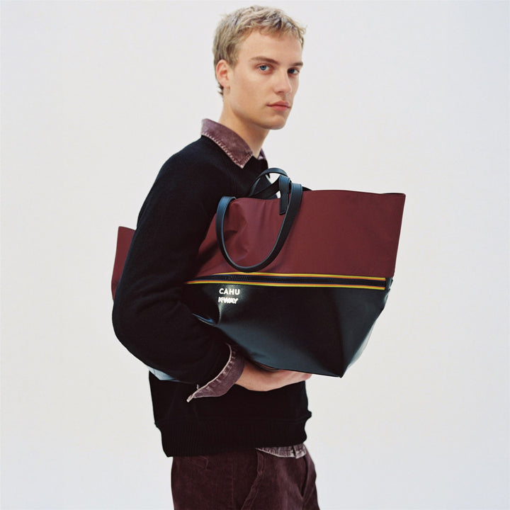 Borsa tote unisex nera e rossa con PVC impermeabile e nylon 4