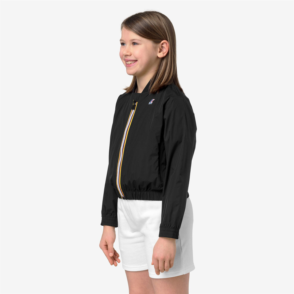 Jackets_GIRL_P. LE VRAI 4.0 AZELIE_Short_Black Pure - Commercial 5