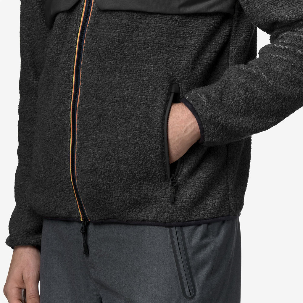 Fleece_MAN_BAUGES W POLAR_Jacket_Black Pure - Commercial 7