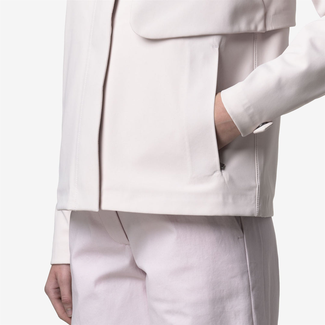 Giacca corta impermeabile grigia da donna con cappuccio staccabile main