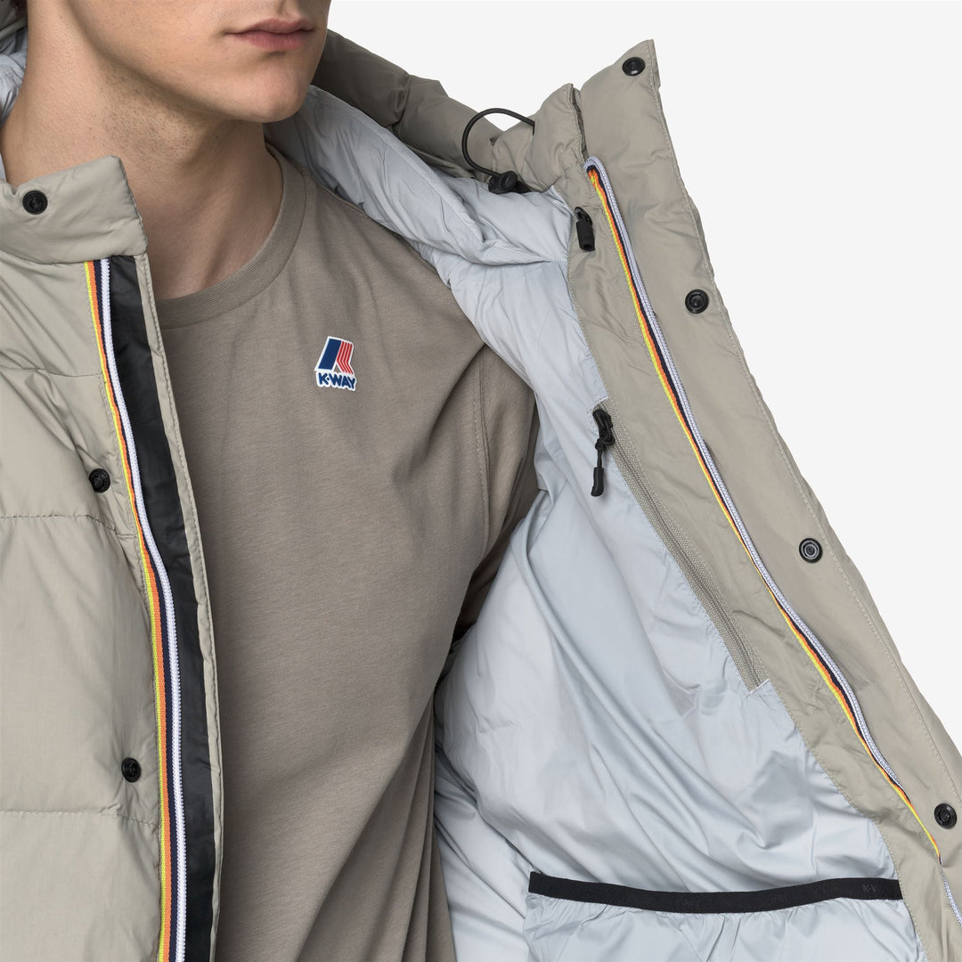 Chaqueta unisex de plumón medio de roble verde para clima frío main