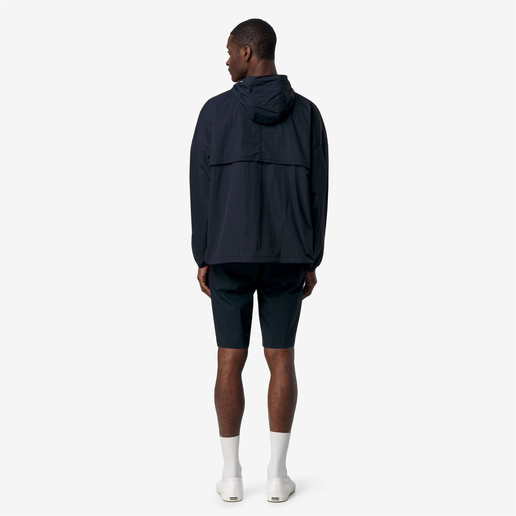 Jackets_Man_GAMALIEUL ULTRALIGHT AF_Short_Blue Depth - Commercial 6