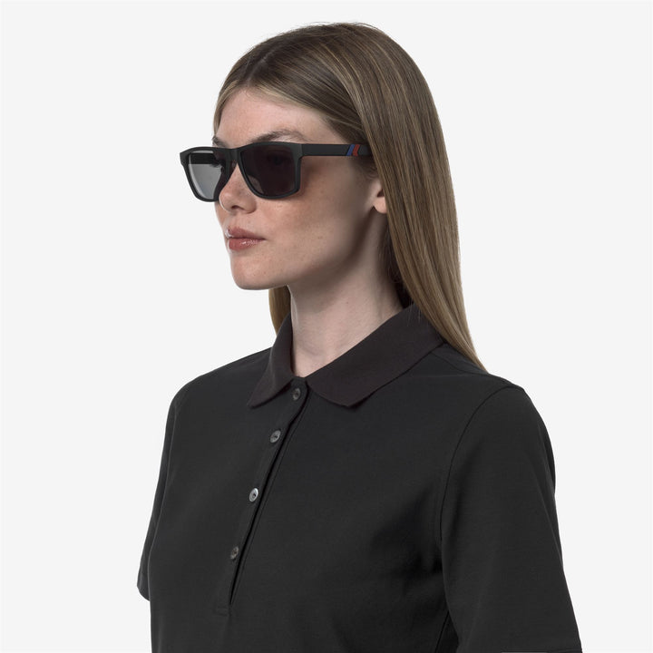 Gafas de sol deportivas rectangulares grises para mujer con logotipo K-Way 2