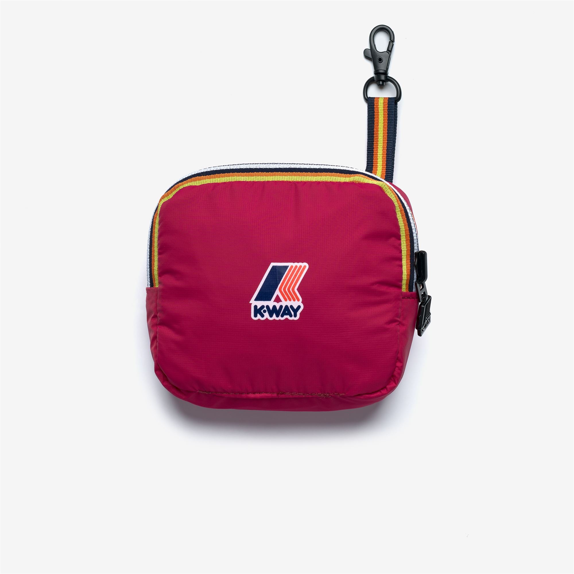 Bags_UNISEX_LE VRAI 4.0 VICT_Shopping Bag_Red Cerise - Commercial 2