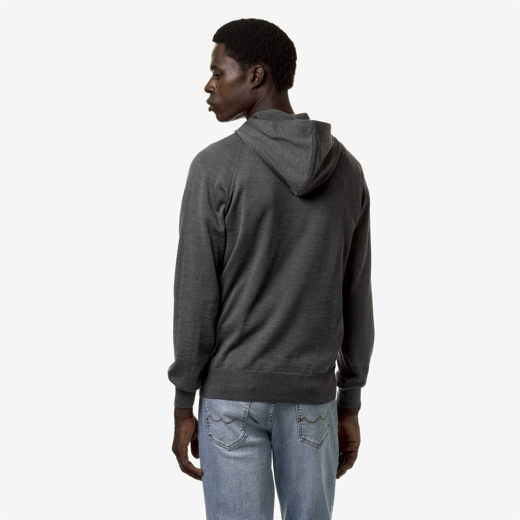 Knitwear_Man_Loki Merino_Pull Over_Grey Md Mel - Grey Md Steel - Commercial 6