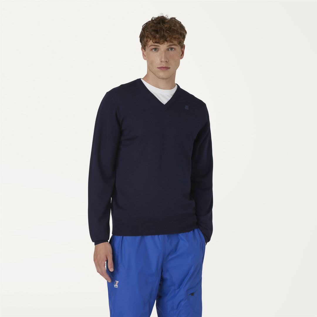 Deep Blue Men's Merino Wool V-Neck Pullover for Warmth 01