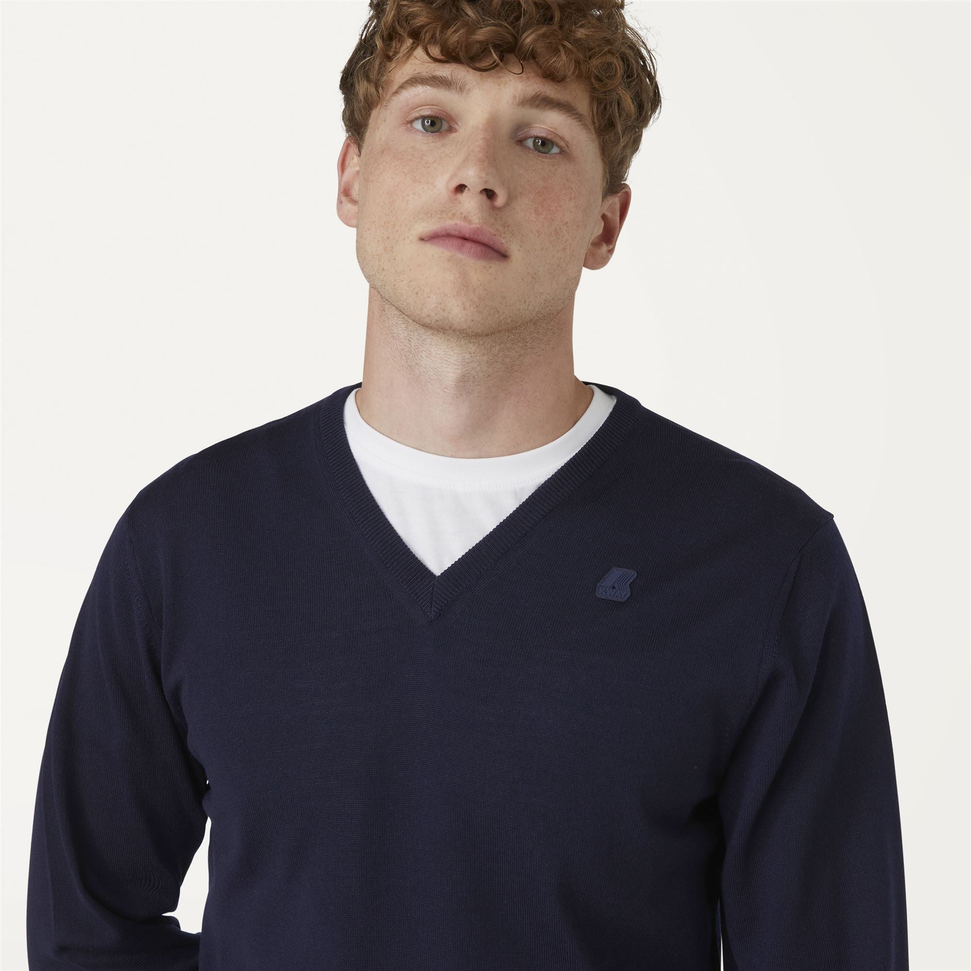 Knitwear_MAN_ANTOINE MERINO_Pull Over_Blue Depth - Commercial 7
