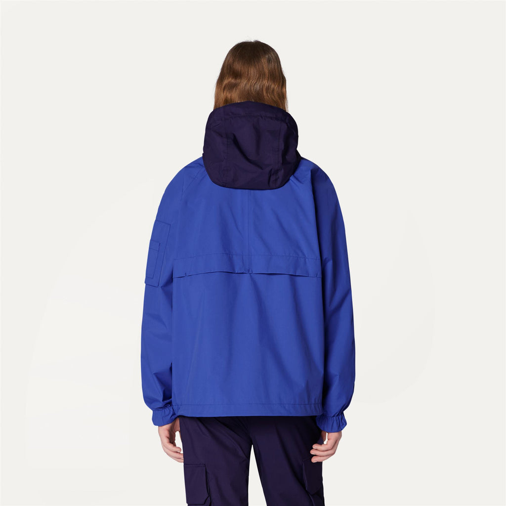 Jackets_UNISEX_CLAUDEL 2.1 AMIABLE SILVER_Mid_Blue Royal - Blue Print - Commercial 6