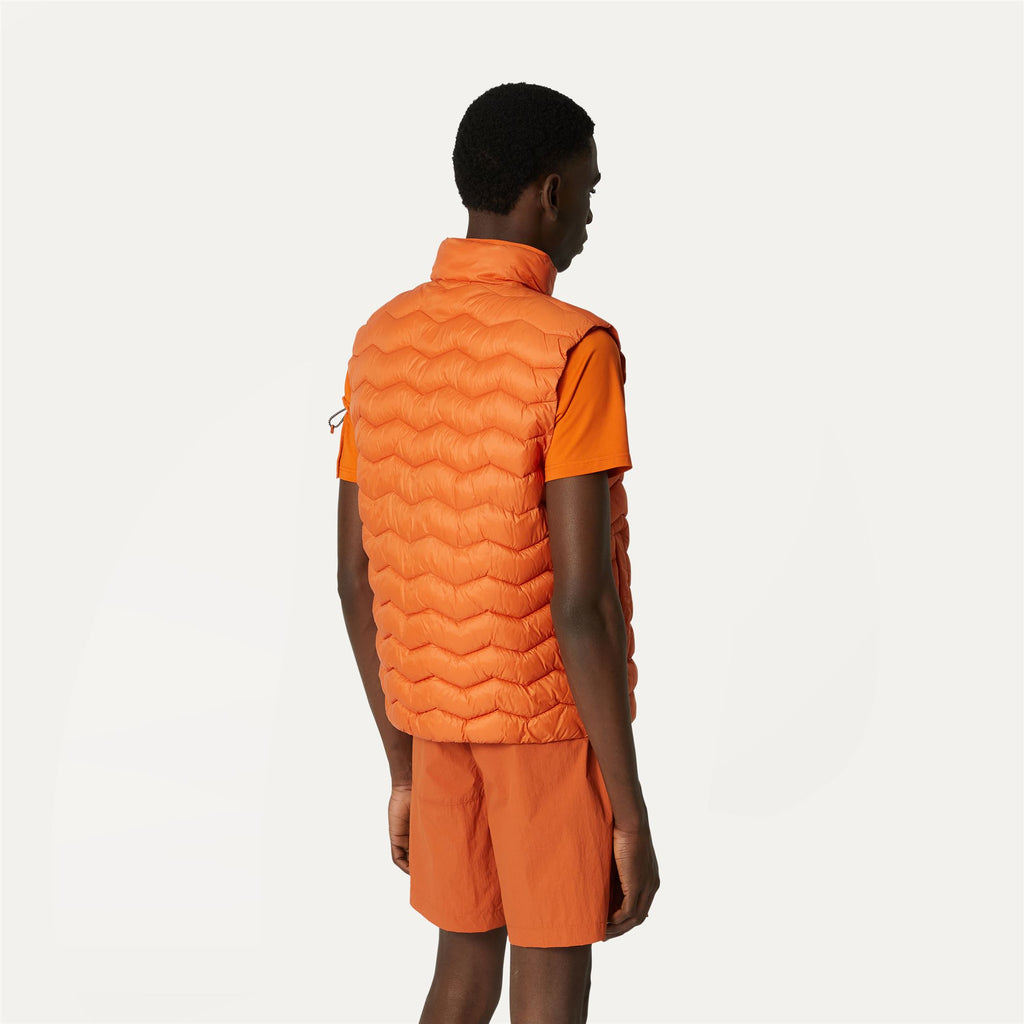 Jackets_MAN_VALEN QUILTED WARM_Vest_ORANGE COPPER - Commercial 6