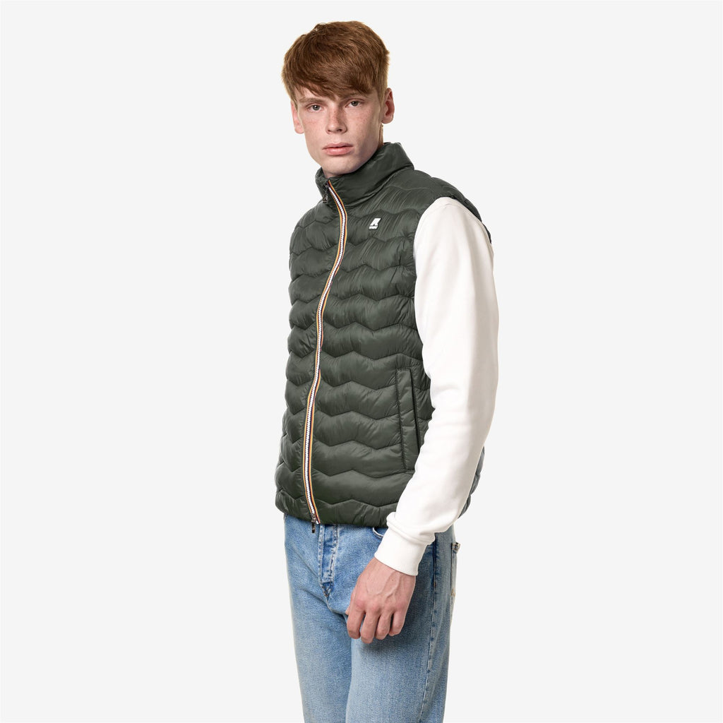 Jackets_MAN_VALEN QUILTED WARM_Vest_GREEN BLACKISH - Commercial 5