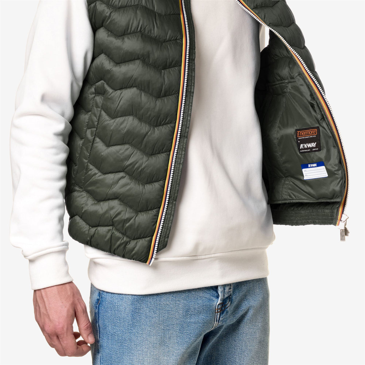 Jackets_MAN_VALEN QUILTED WARM_Vest_GREEN BLACKISH - Commercial 7
