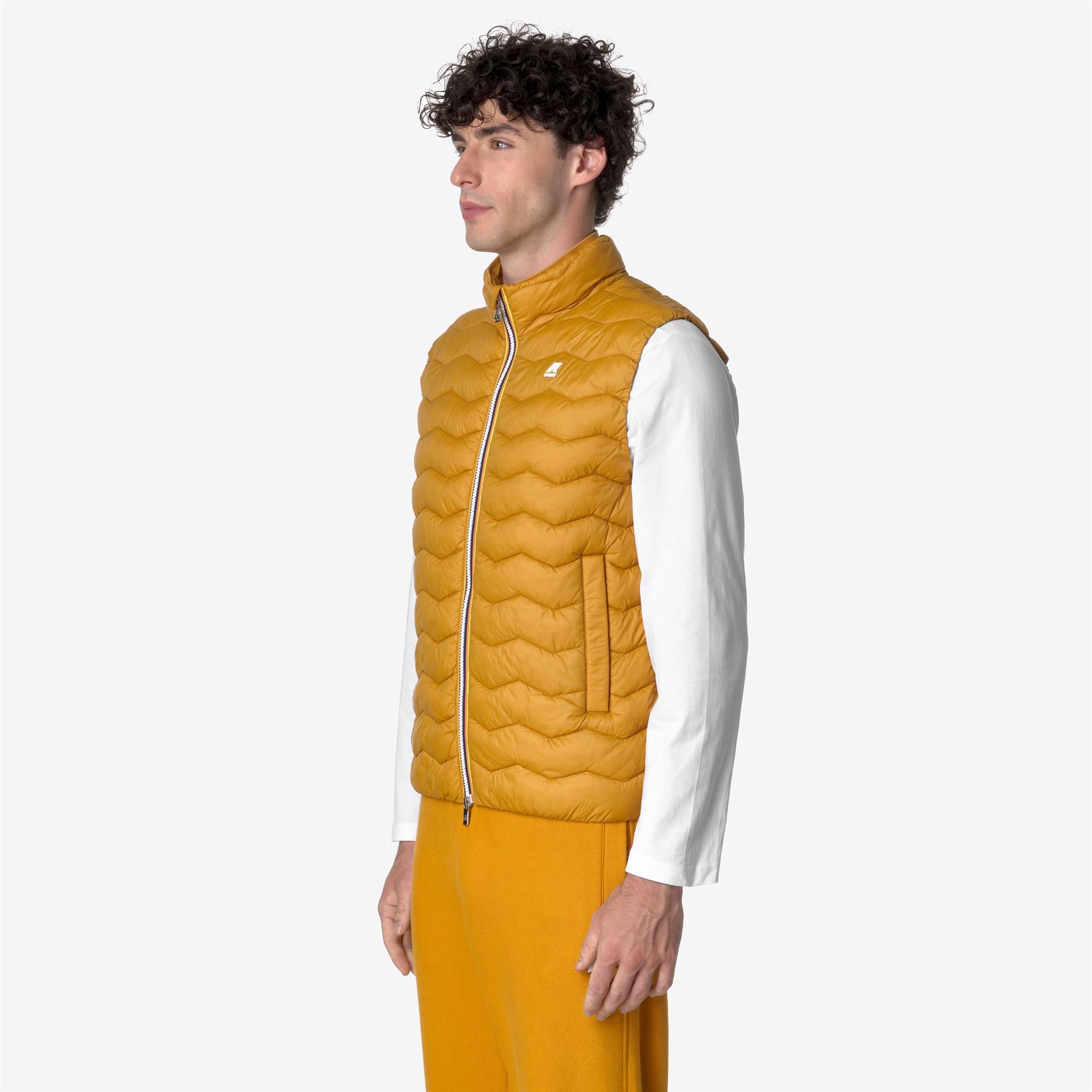 Jackets_MAN_VALEN QUILTED WARM_Vest_Yellow Inca - Commercial 5