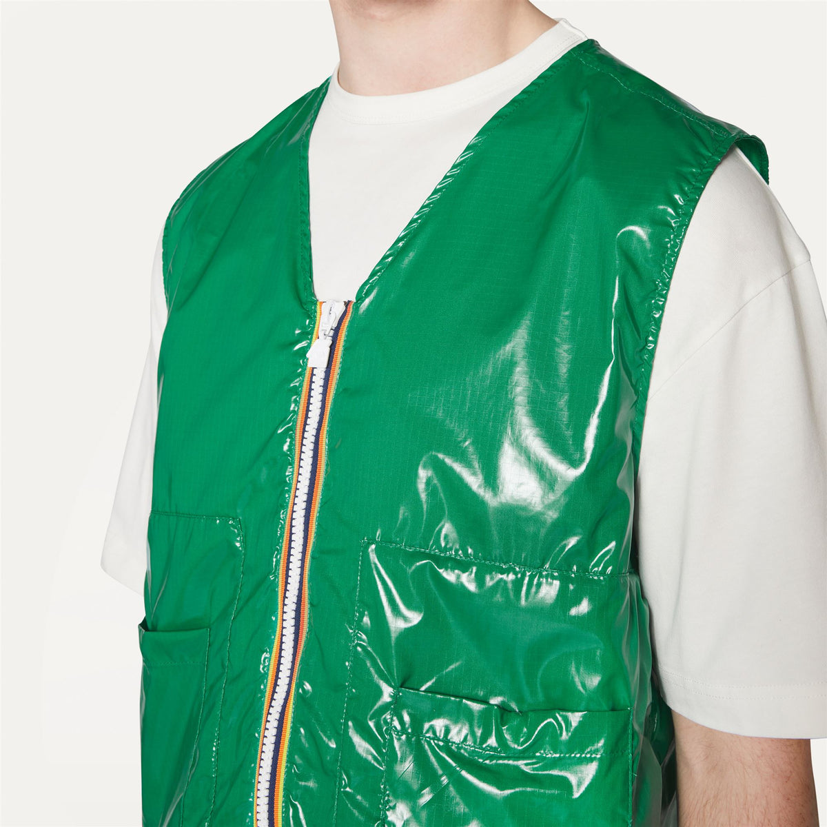 Jackets_UNISEX_BARNEL LIGHT GLASS RIPSTOP_Vest_Green - Commercial 7