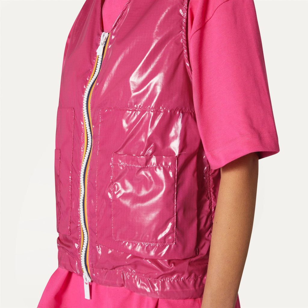 Jackets_UNISEX_BARNEL LIGHT GLASS RIPSTOP_Vest_Pink Peacock - Commercial 7