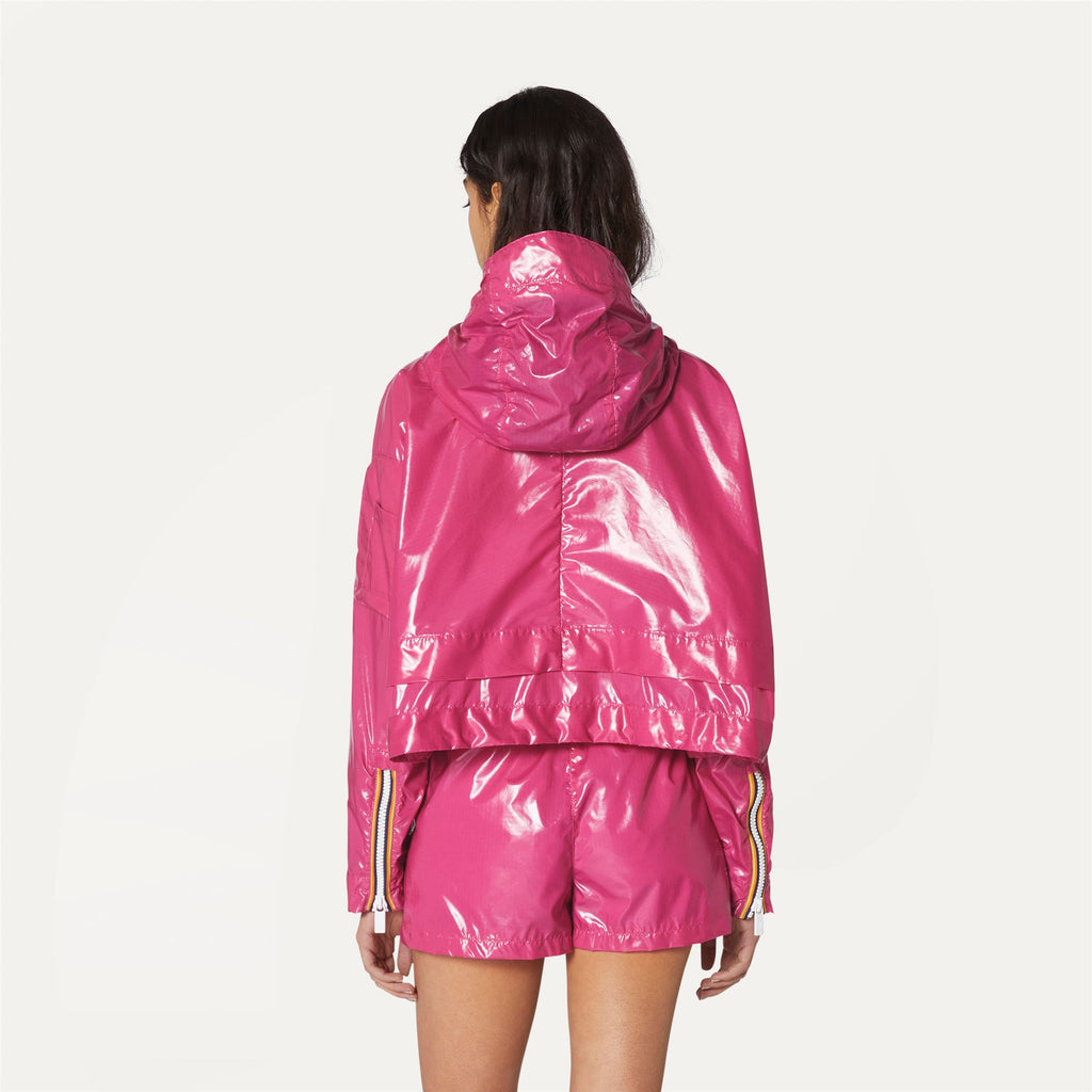 Jackets_WOMAN_CROPEL LIGHT GLASS RIPSTOP_Short_Pink Peacock - Commercial 6