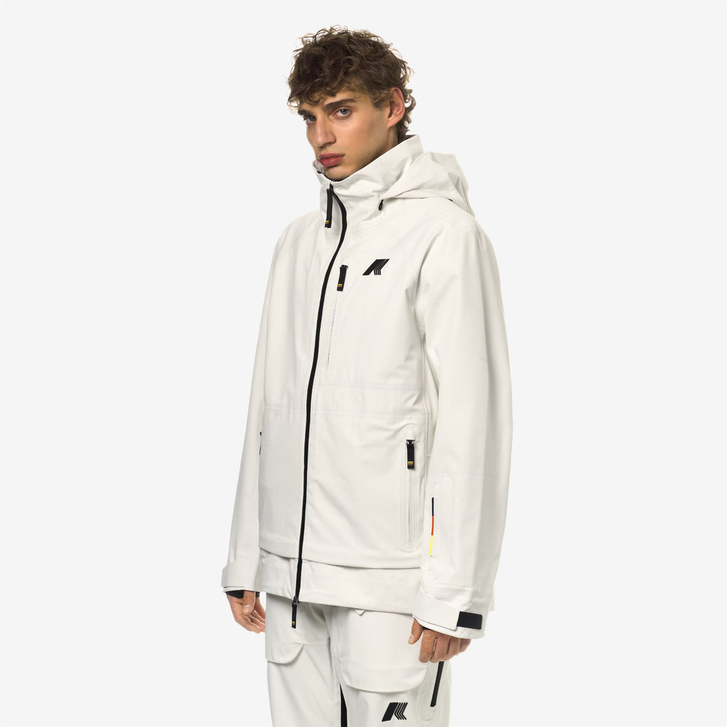 Jackets_Man_BOZEL 3 LAYERS - SHELL JACKET_Mid_White Gardenia - Commercial 5