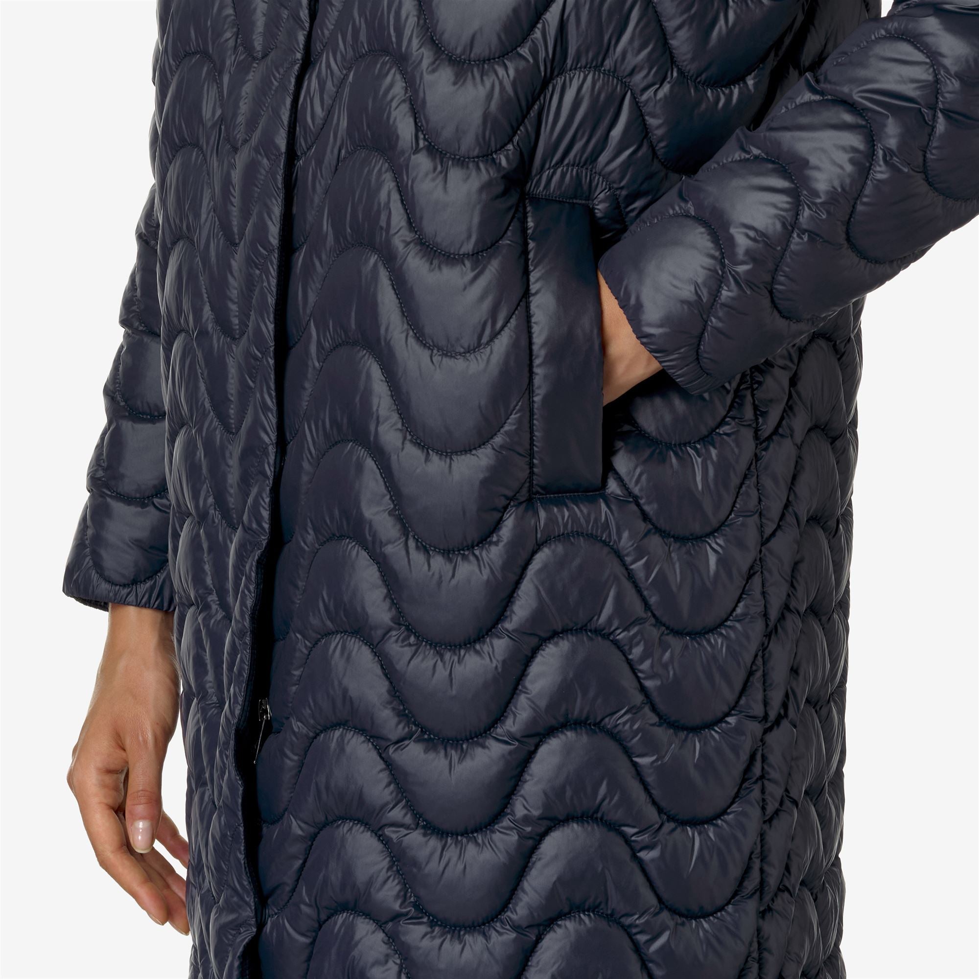 Jackets_WOMAN_SONJA QUILTED WARM_Long_Blue Depth - Commercial 7