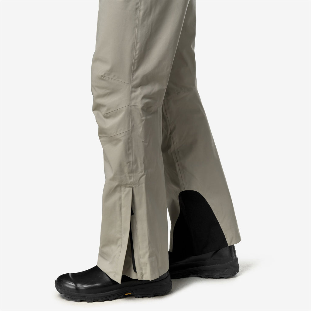Pants_MAN_QUEYRAS 2L TWILL_Sport Trousers_Green Oak - Commercial 7
