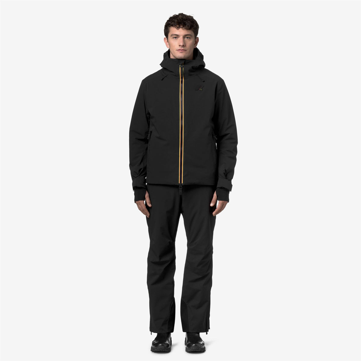Pants_MAN_QUEYRAS 2L TWILL_Sport Trousers_Black Pure - Commercial 4
