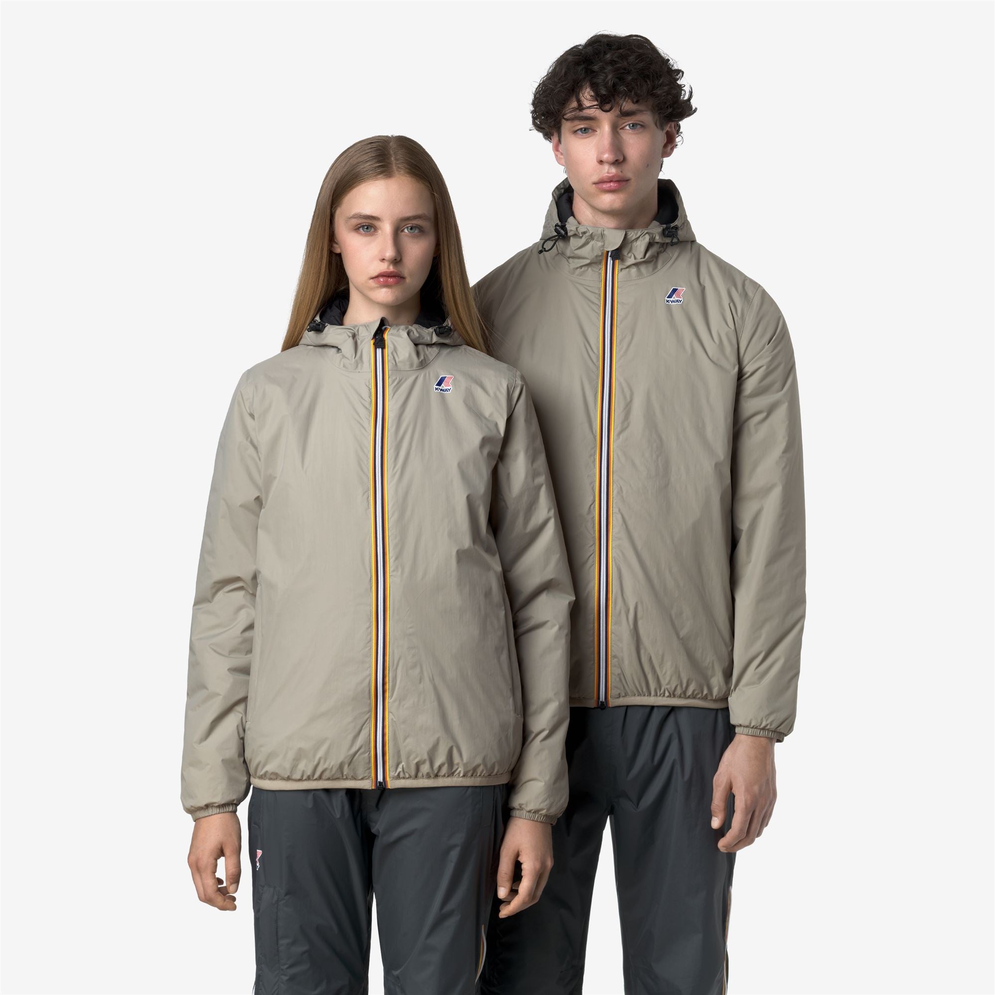 Jackets_UNISEX_LE VRAI 4.0 CLAUDE WARM_Mid_Green Oak - Commercial 7