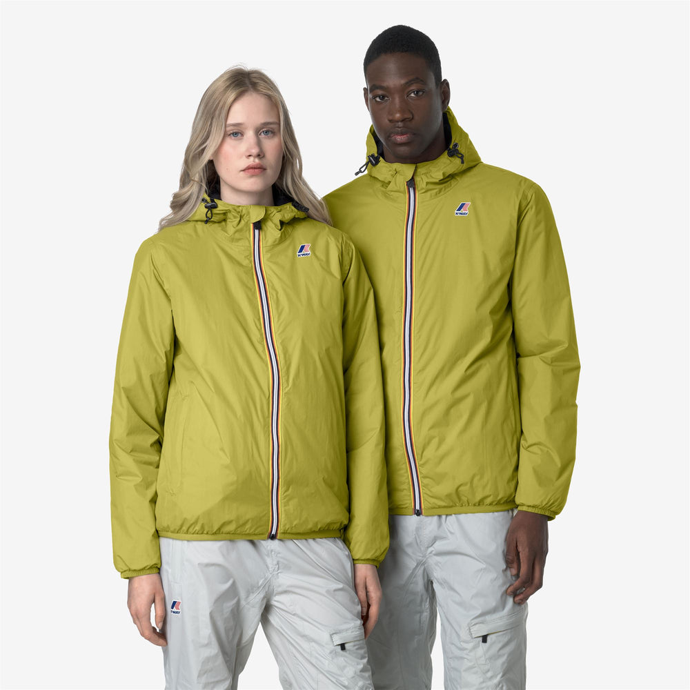 Green unisex Mid Jacket with PrimaLoft Insulation and Water Resistance 02